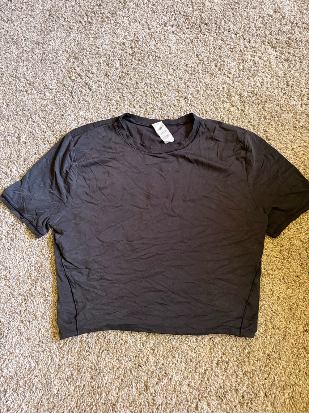 Lululemon crop top